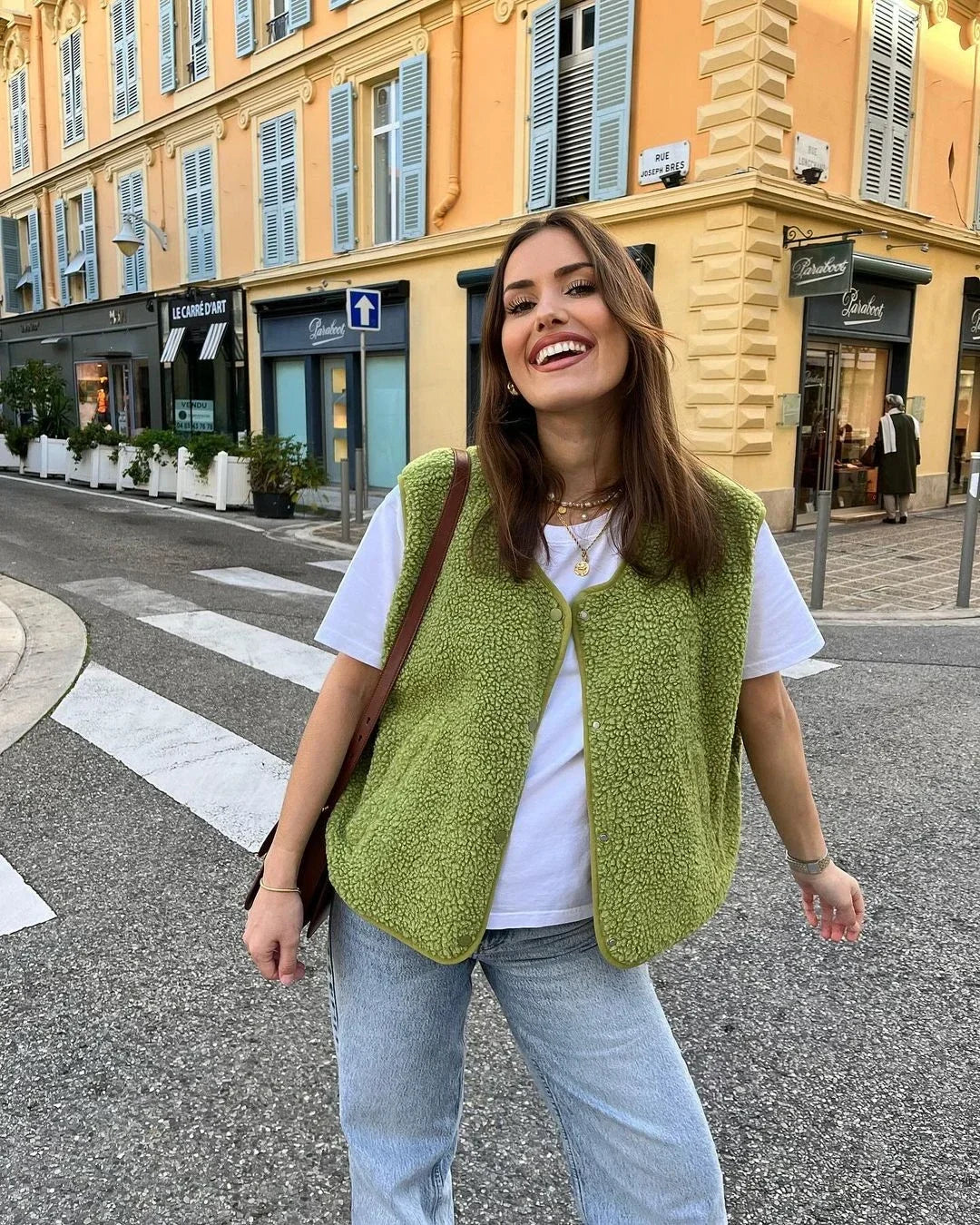 Cozy Women's Sherpa Fleece Vest for All-Day Comfort – Oversized Relaxed Fit Layering Piece