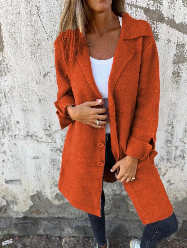 Elegant Button Down Jacket for All Seasons - Soft Wool-Touch Fabric, Relaxed Fit with Pockets, Timeless Style