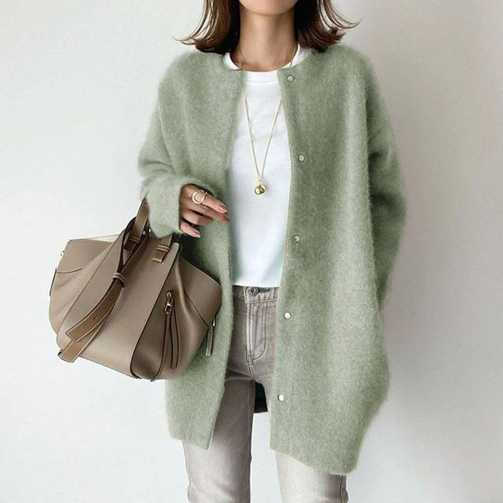 Women's White Knitted Cardigan Sweater with Button Closure - Elegant, Comfortable, Relaxed Fit for Casual or Work Settings