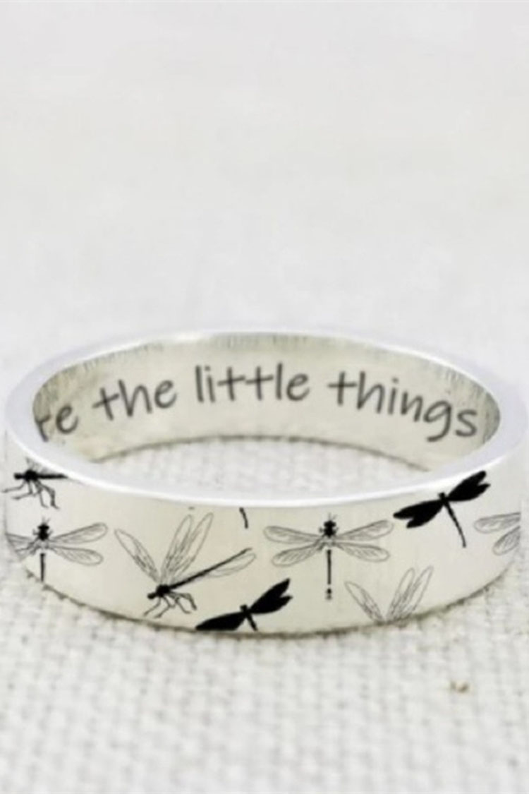 Simple Vintage Dragonfly Ring