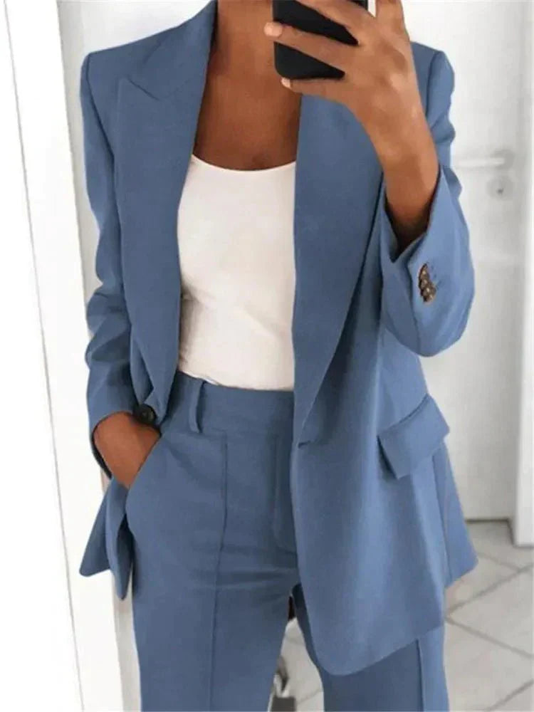 Amala - Elegant two-piece ladies' set for the office