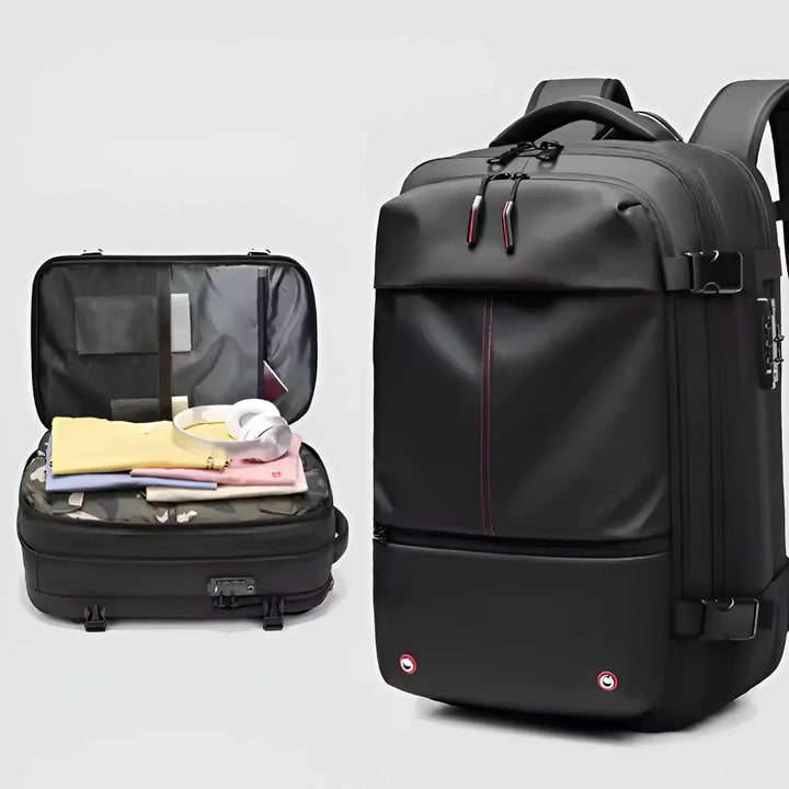 Brecht - Travel Backpack with Vacuum Compression