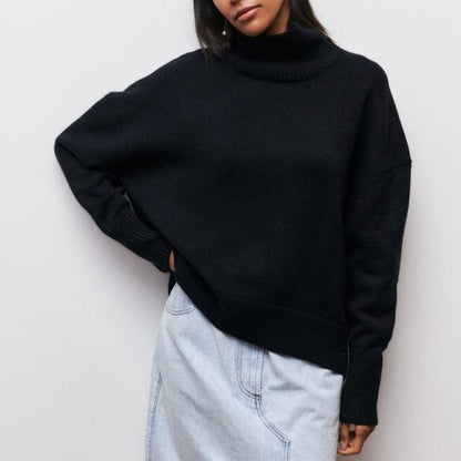 Cozy Turtleneck Sweater for Women – Relaxed Fit, Hip-Length, Soft Wool-Blend, Perfect for Autumn and Winter
