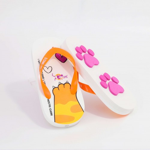 Soft cat paw socks with non-slip grips