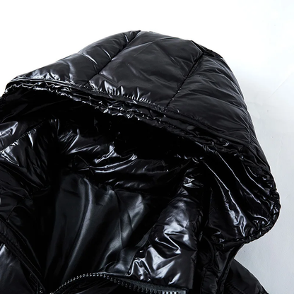 Men's Down Puffer Jacket – Stylish Winter Coat with Adjustable Hood, Water-Repellent, Slim Fit, Black or Red