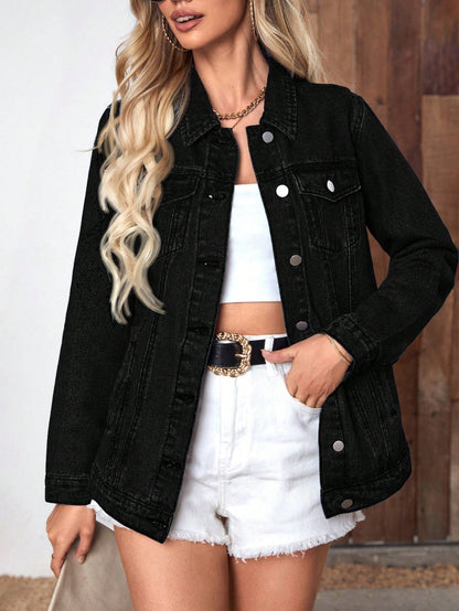 Oversized Denim Jacket for Women with Classic Collar and Pockets - Relaxed Fit in Washed Blue Denim