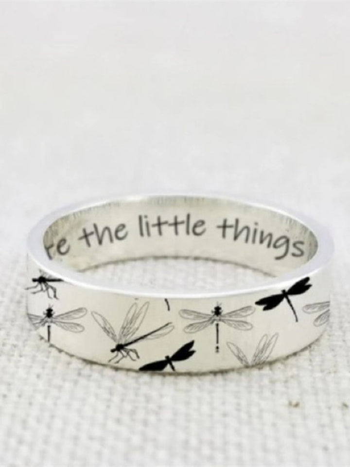 Simple Vintage Dragonfly Ring