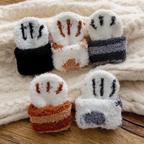 Soft cat paw socks with non-slip grips