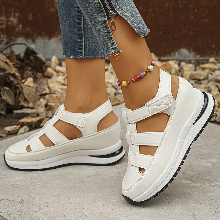 Sienna™ | Closed-Toe Urban Sandals